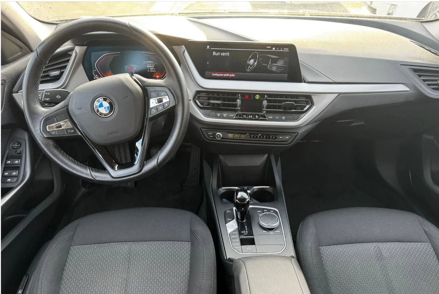 BMW Seria 1 118i Aut.